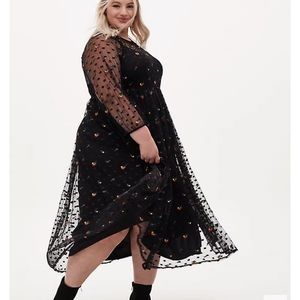 BLACK EMBROIDERED FLORAL MESH SKATER DRESS (00)